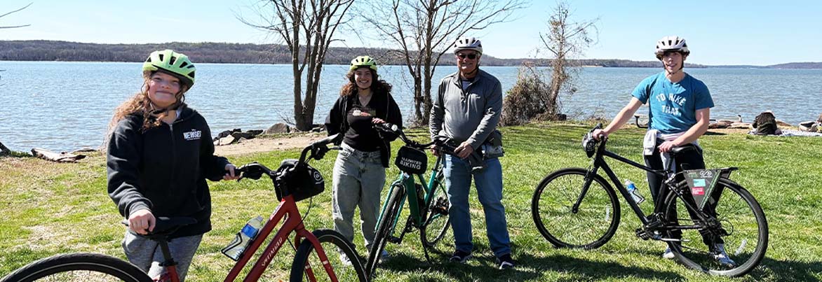 Alexandria: Mount Vernon Bike and Boat Tour
