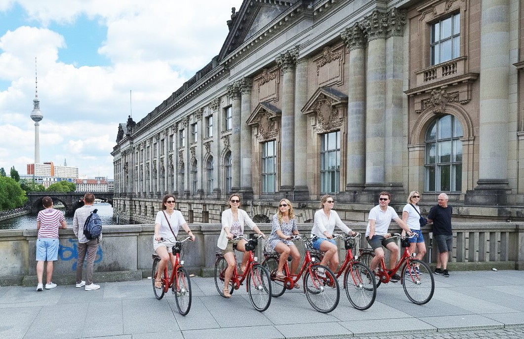 Secrets of Berlin Bike Tour: Street Art & Hidden Spots