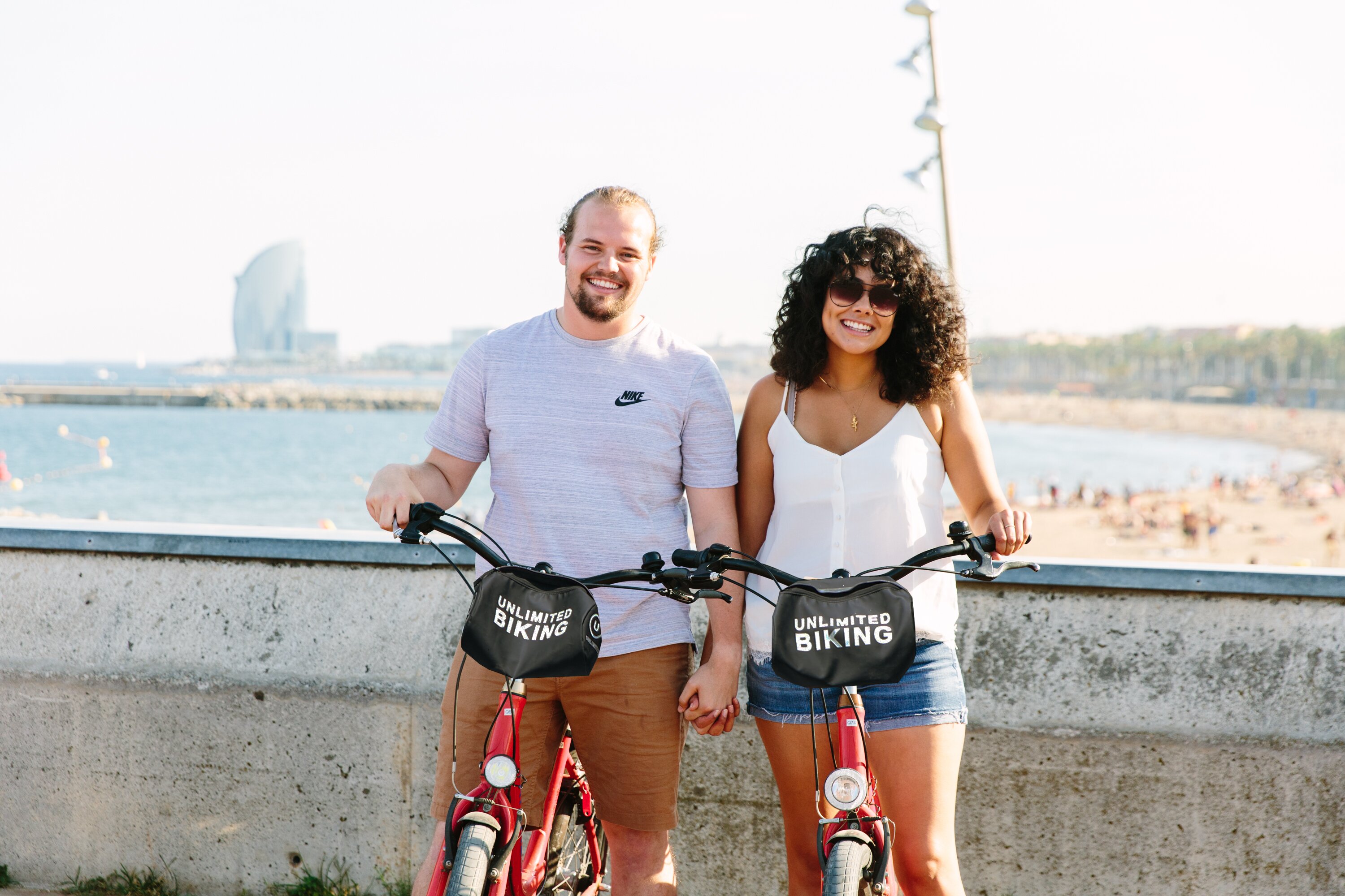Highlights of Barcelona City Bike Tour (German)