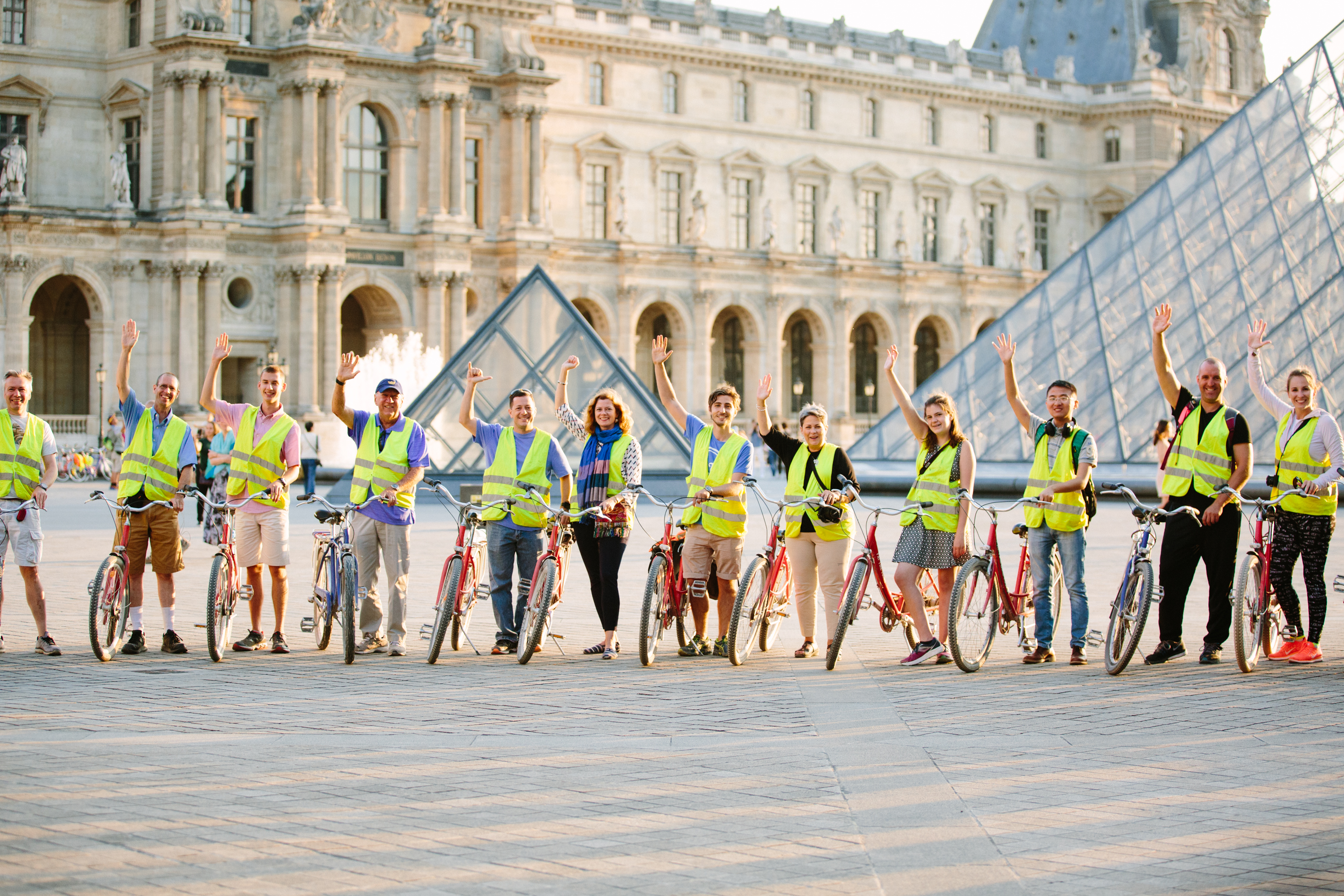 Paris Evening Snapshot Bike Tour